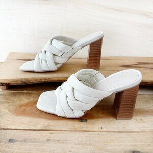 NWOB Journee Collection Signature Lyddie Cream Block Heel Sandal Size 8.5‎